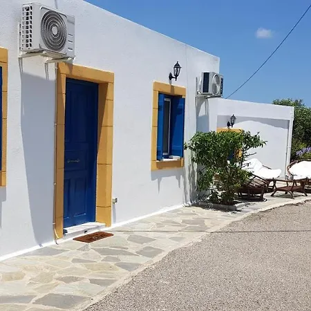 Lourantianika House Ferienhaus *